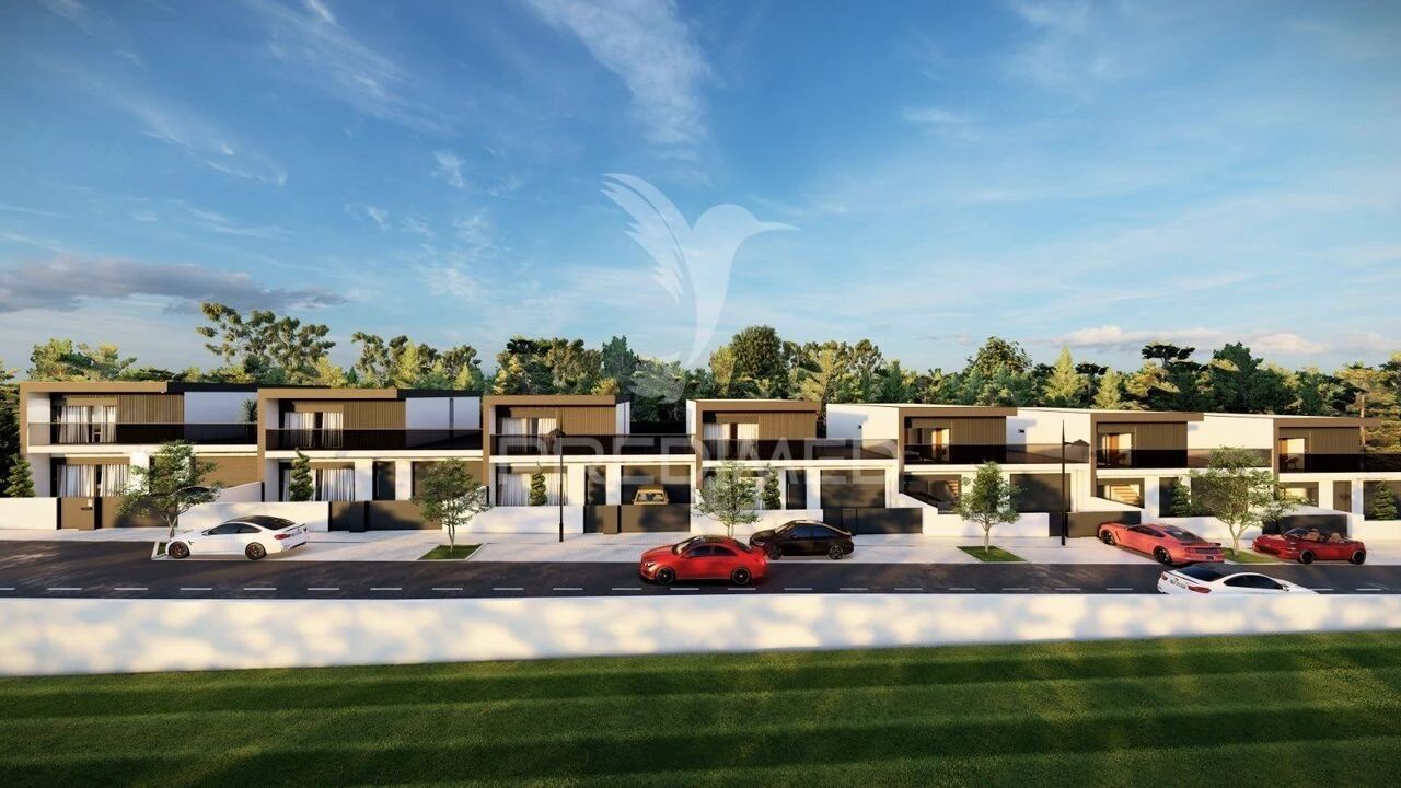 Moradia T3 para Venda em Rendufe Foto 1