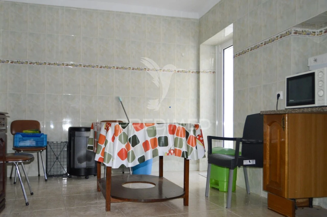 Prédio para Venda em São João Baptista Foto 32