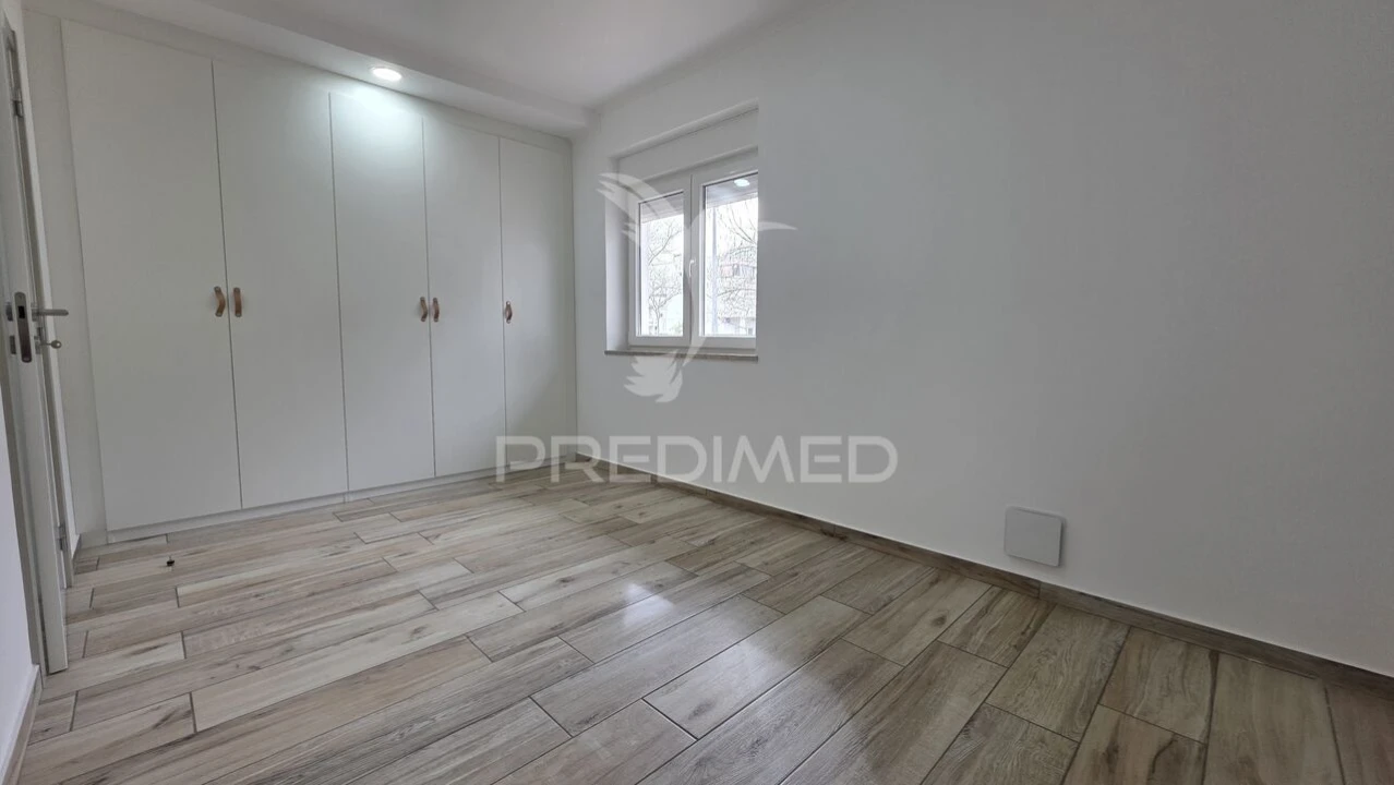 Apartamento T1 para Venda em Alto do Seixalinho, Santo André e Verderena Foto 11