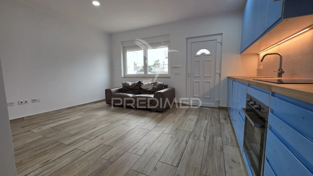 Apartamento T1 para Venda em Alto do Seixalinho, Santo André e Verderena Foto 4