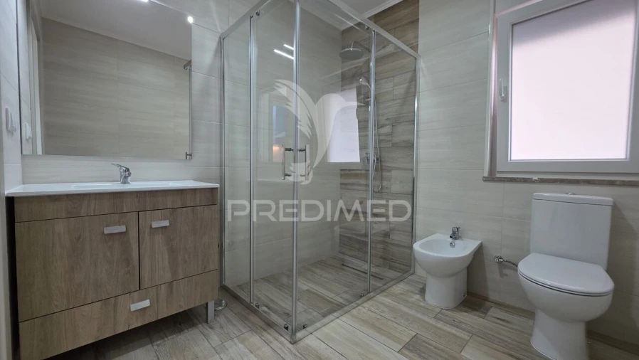 Apartamento T1 para Venda em Alto do Seixalinho, Santo André e Verderena Foto 8