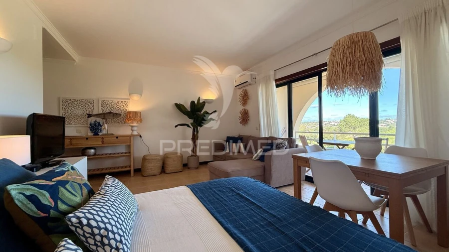 Apartamento T1 para Venda em Guia Foto 14