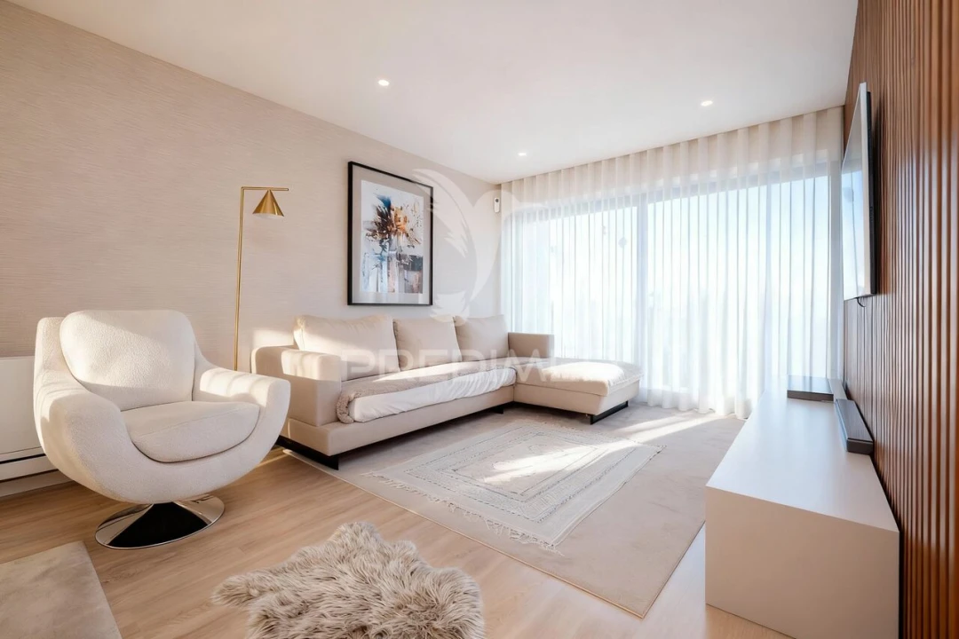 Moradia T3 para Venda em Turiz Foto 4