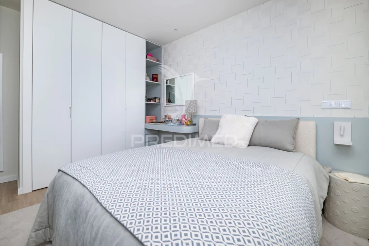 Moradia T3 para Venda em Turiz Foto 10