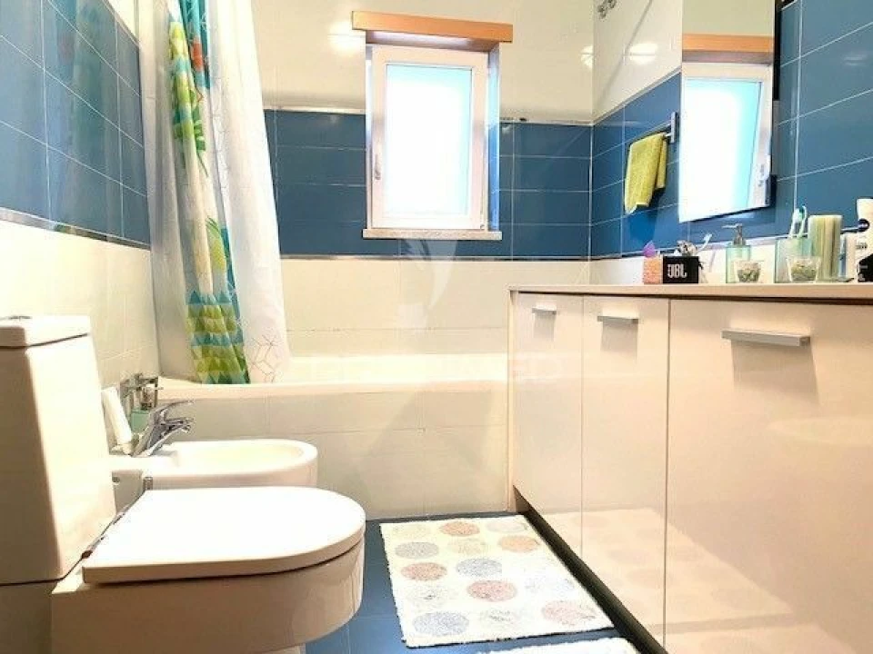 Moradia T4 para Venda em Santa Iria de Azoia, São João da Talha e Bobadela Foto 15