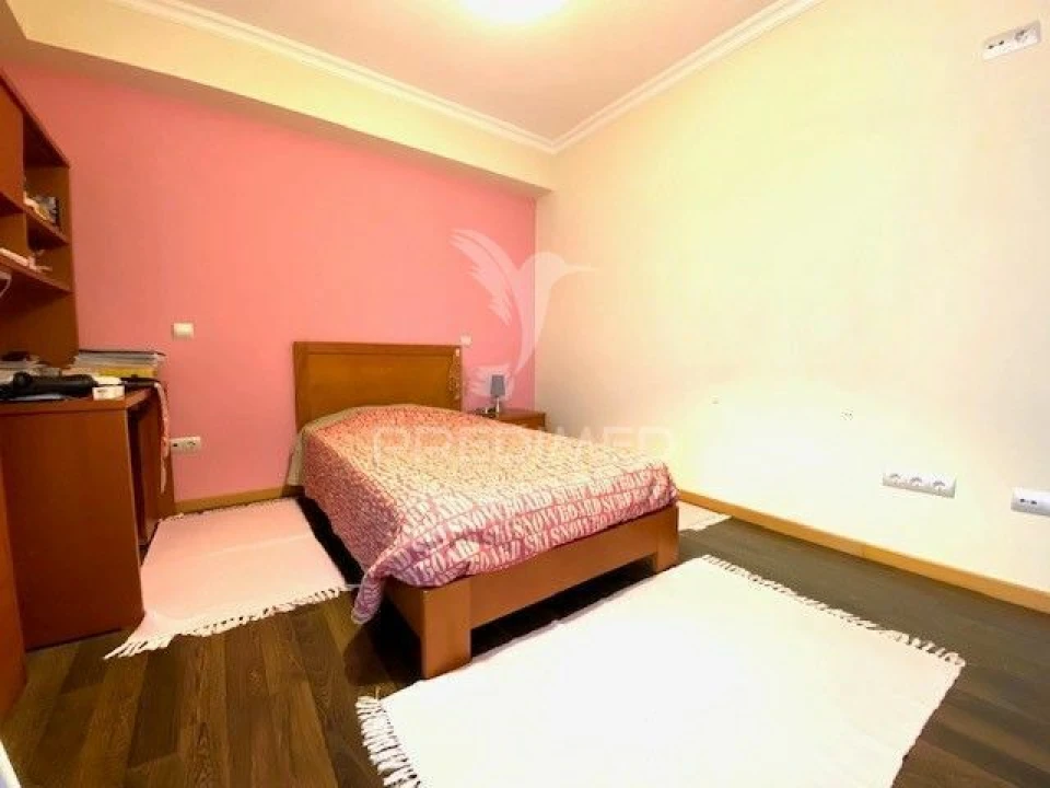 Moradia T4 para Venda em Santa Iria de Azoia, São João da Talha e Bobadela Foto 14