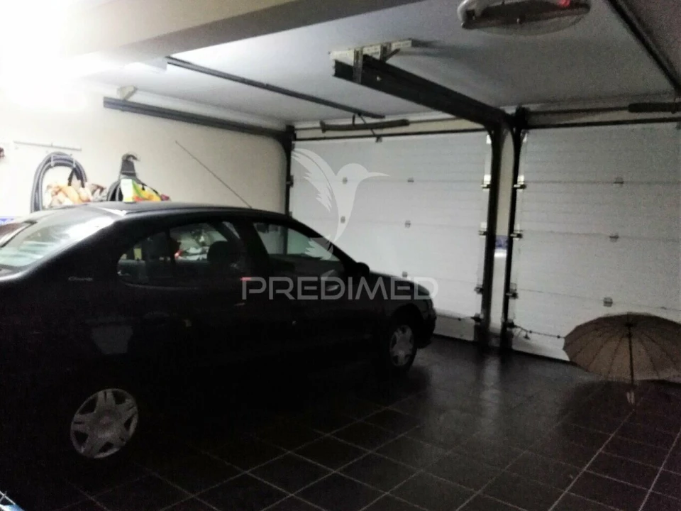 Moradia T4 para Venda em Carreço Foto 30