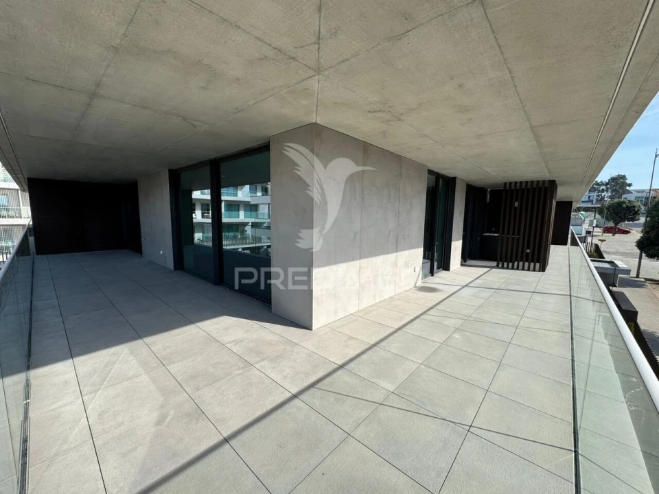 Apartamento T4 para Venda em Canidelo Foto 9