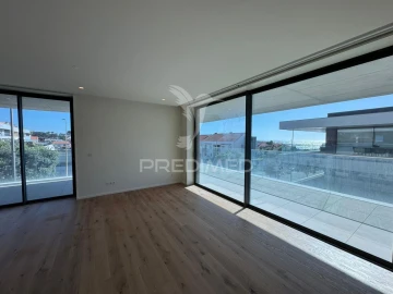 Apartamento T4 para Venda em Canidelo