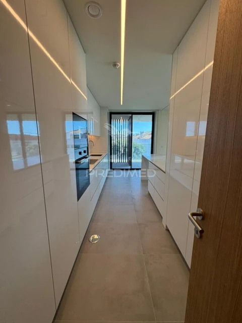 Apartamento T4 para Venda em Canidelo