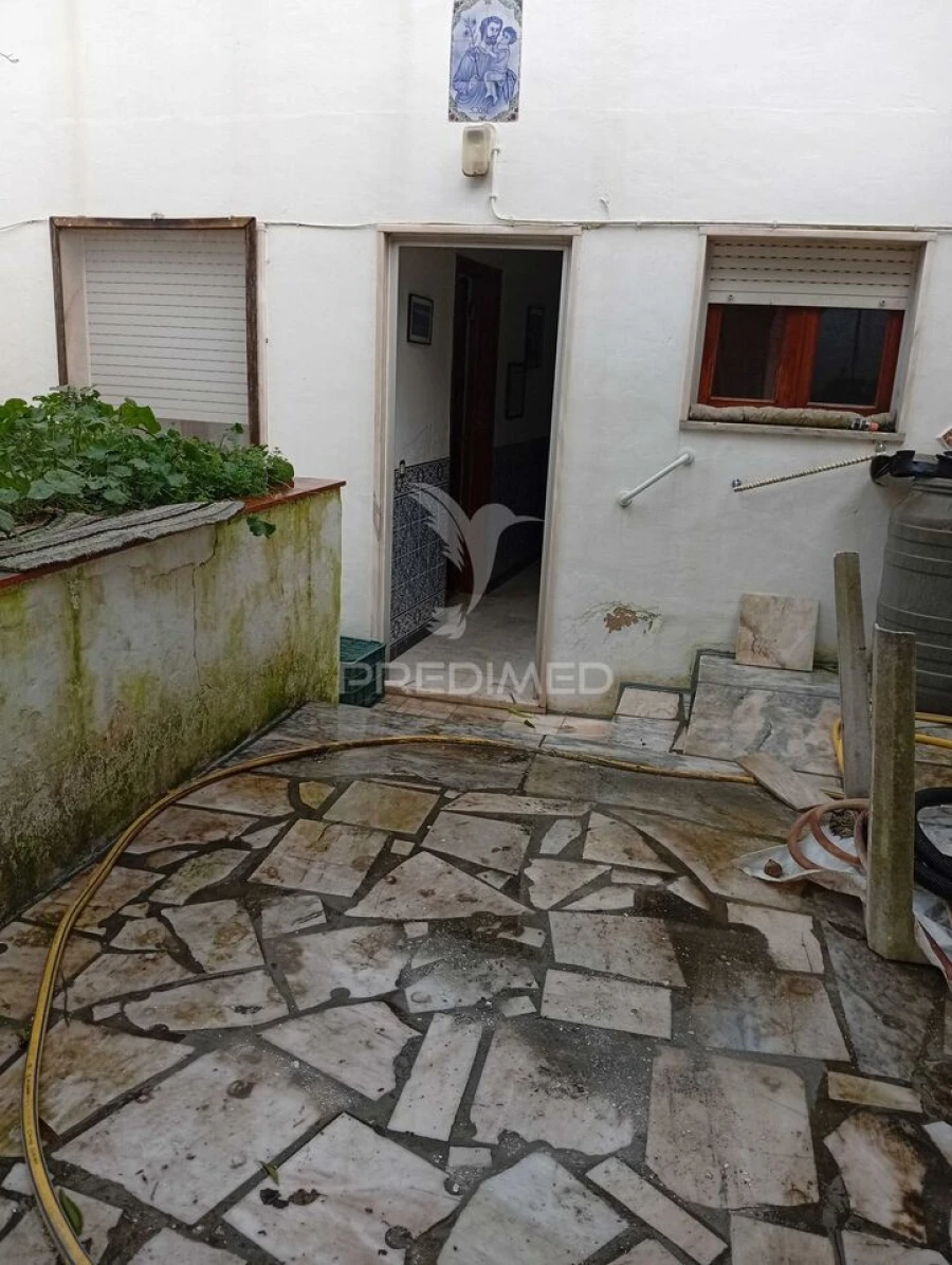 Moradia T2 para Venda em Redondo Foto 24