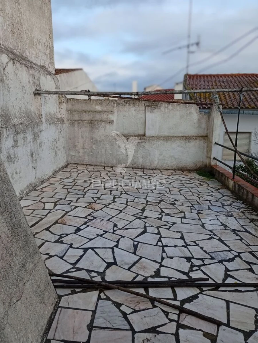 Moradia T2 para Venda em Redondo Foto 34