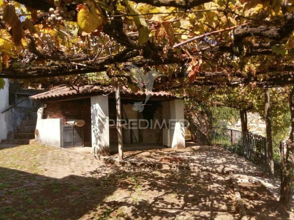 Quinta T3 para Venda em Roriz Foto 2