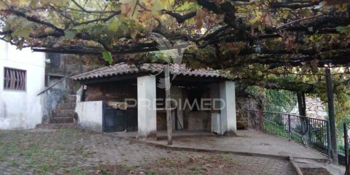 Quinta T3 para Venda em Roriz Foto 4