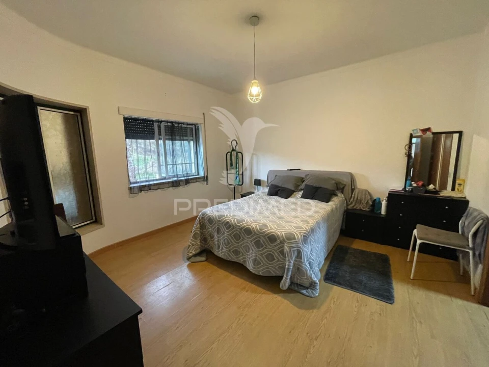 Moradia T4 para Venda em Asseiceira Foto 8