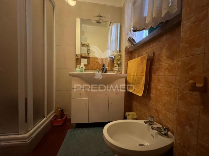 Apartamento T2 para Venda em Palmela Foto 14