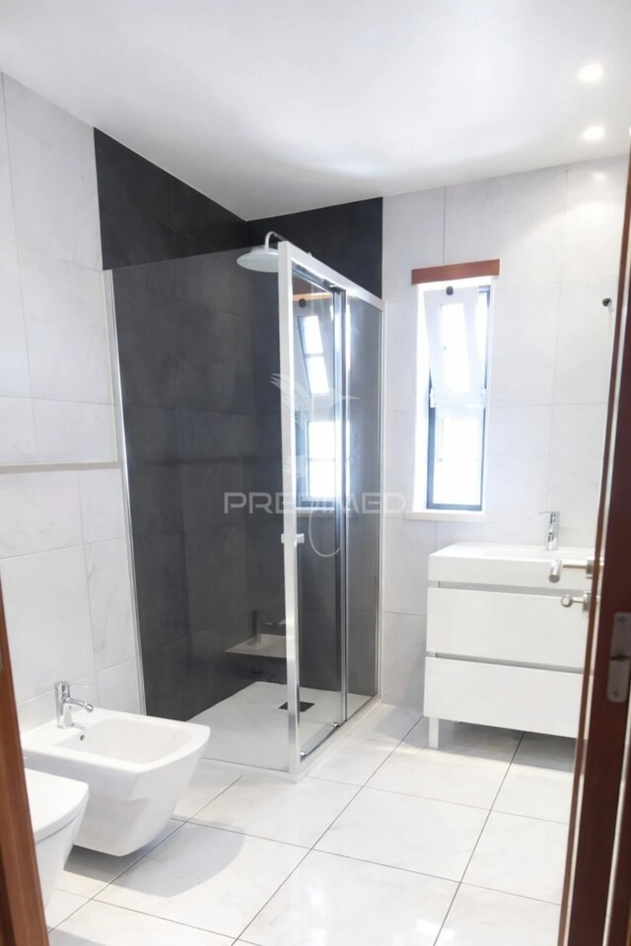 Apartamento T4 para Venda em Alcochete Foto 25