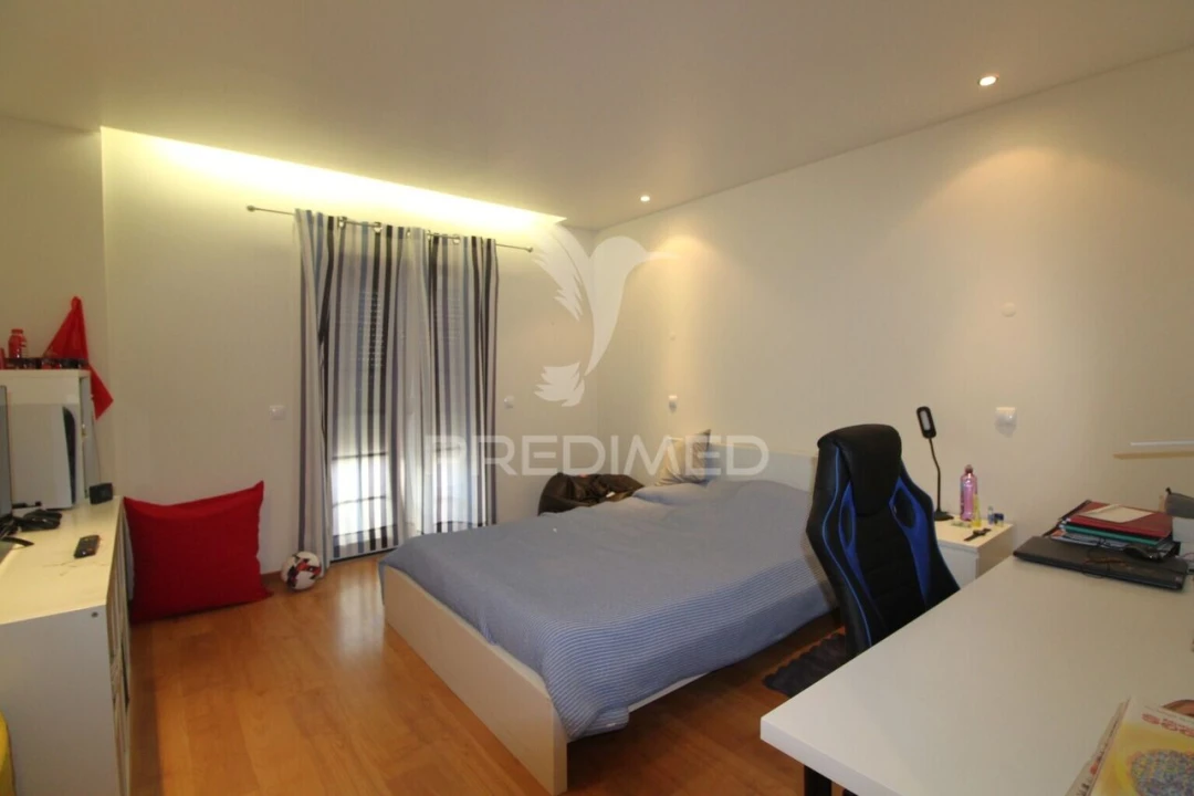 Apartamento T4 para Venda em Alcochete Foto 22