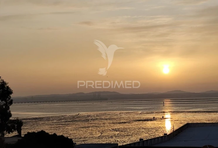 Apartamento T4 para Venda em Alcochete Foto 27