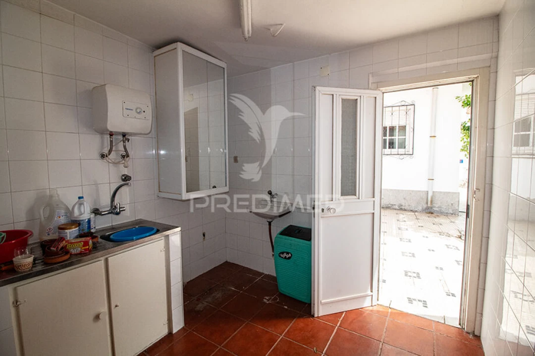 Moradia T4 para Venda em Vimieiro Foto 25