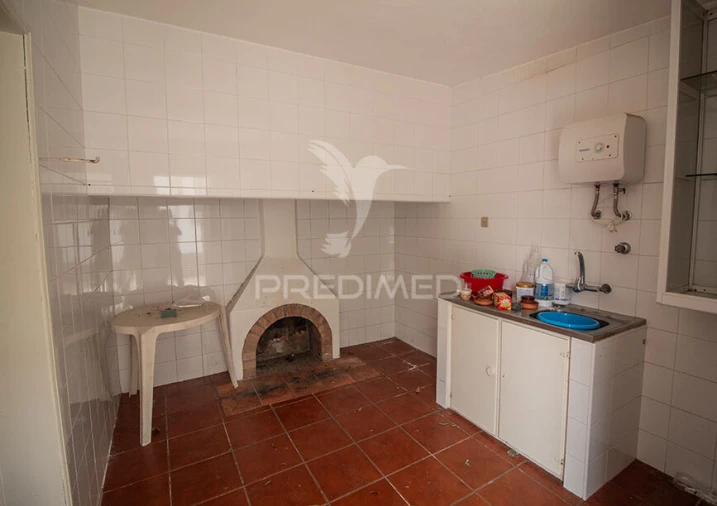 Moradia T4 para Venda em Vimieiro Foto 23