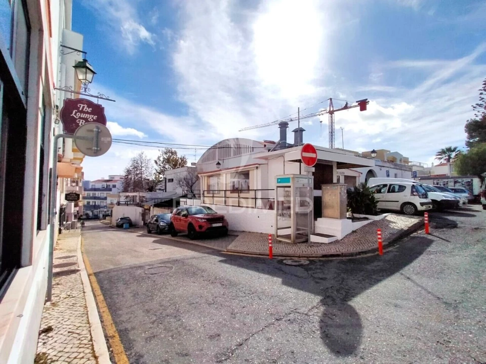 Loja para Venda em Alvor Foto 16