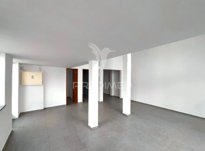 Loja para Venda em Alvor Foto 5