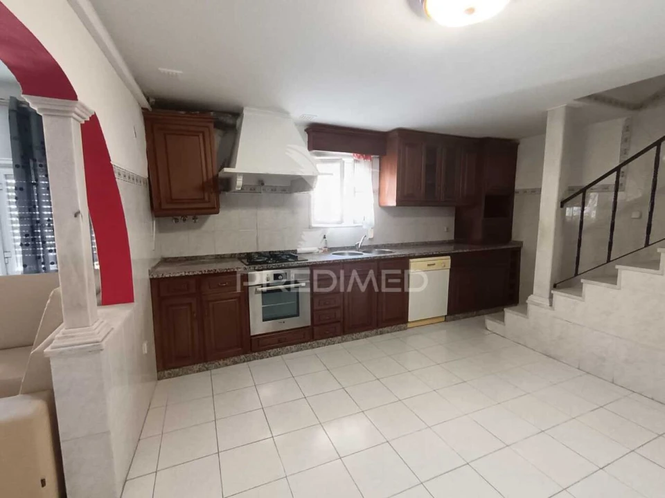 Apartamento T2 para Venda em São João Baptista Foto 18