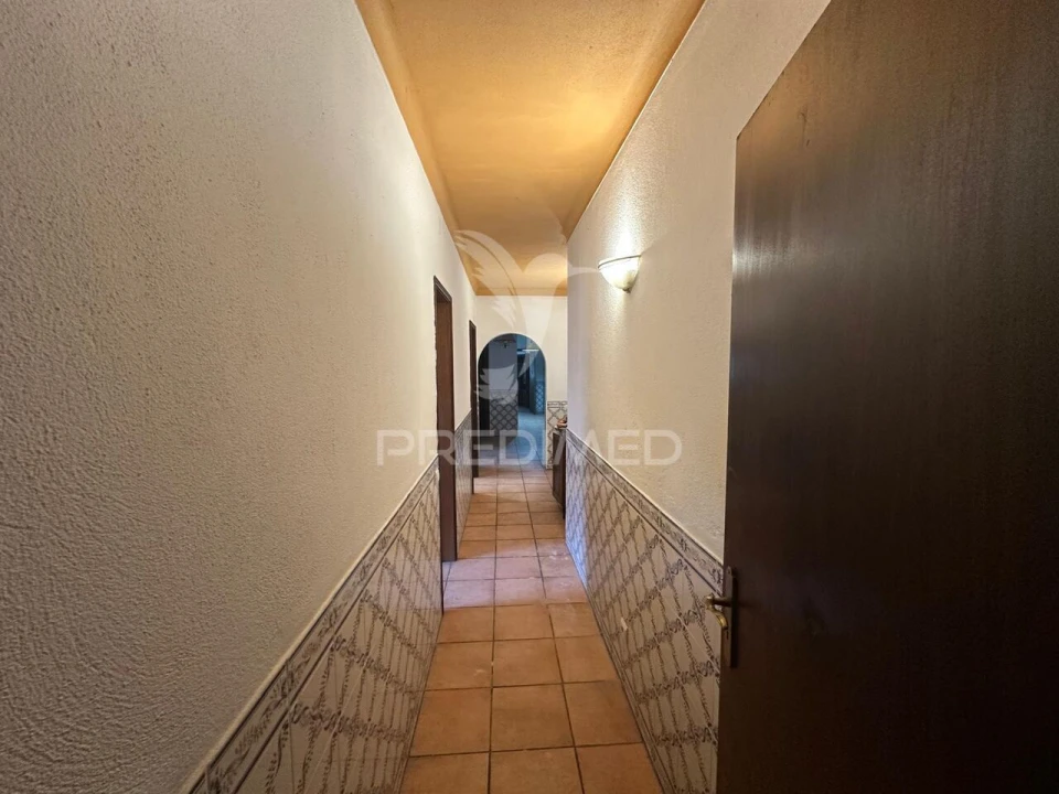 Moradia T3 para Venda em Alcanhões Foto 5