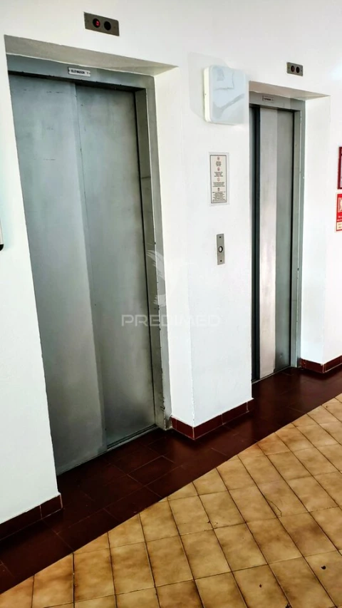 Apartamento T1 para Venda em Alvor
