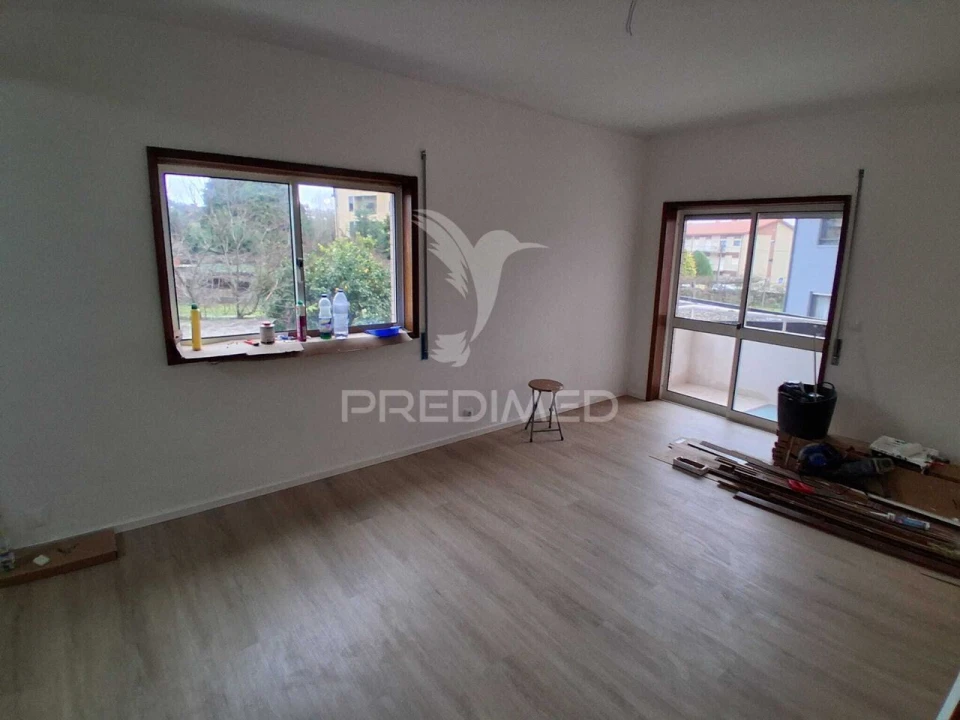 Apartamento T2 para Venda em Rio Tinto Foto 10