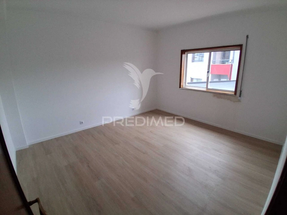 Apartamento T2 para Venda em Rio Tinto Foto 12