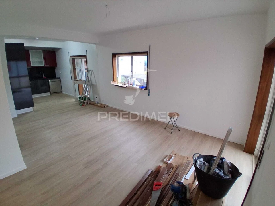 Apartamento T2 para Venda em Rio Tinto Foto 21