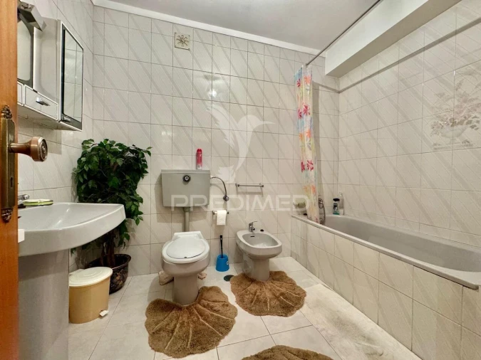 Apartamento T3 para Venda em Sande (São Martinho) Foto 16