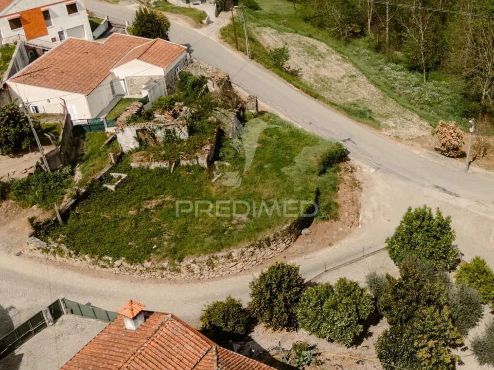 Moradia T0 para Venda em Pombeiro de Ribavizela Foto 5