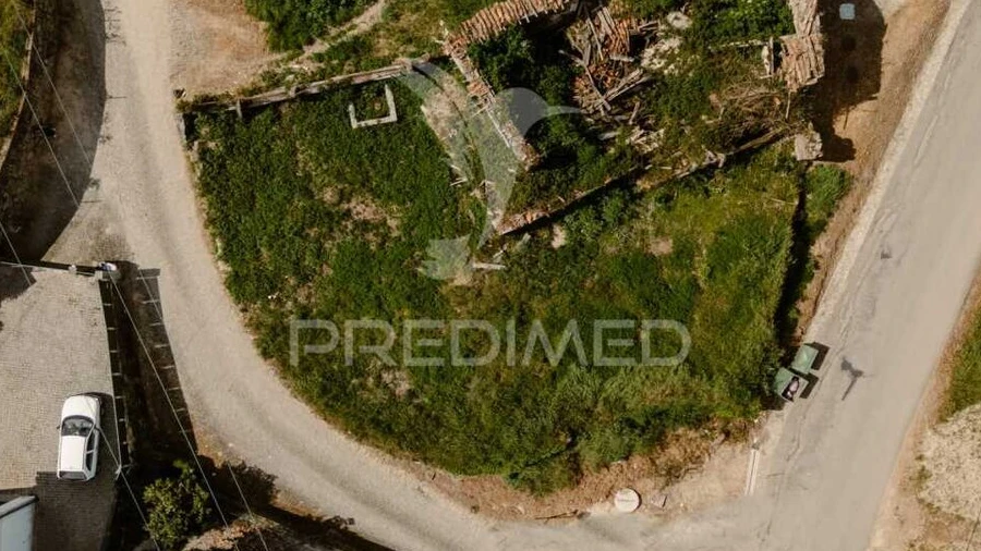 Moradia T0 para Venda em Pombeiro de Ribavizela