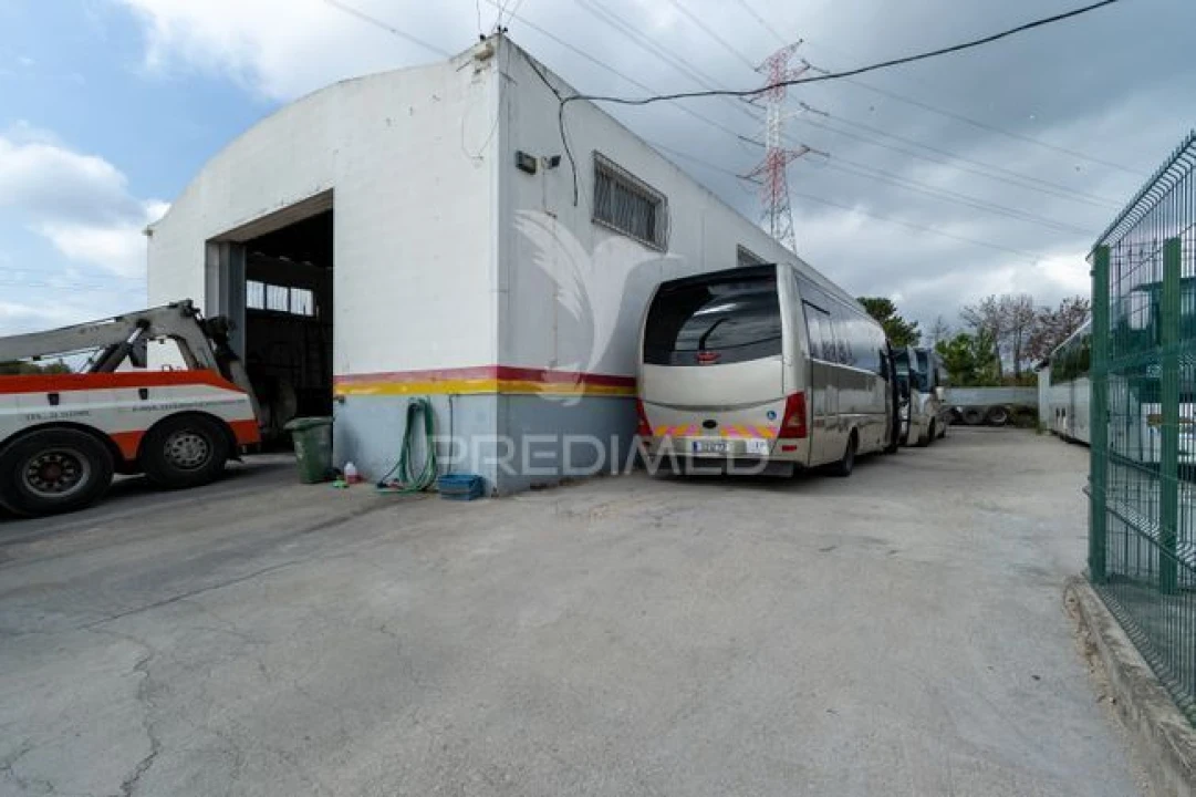 Armazém para Venda em Fernao Ferro Foto 27