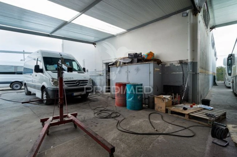 Armazém para Venda em Fernao Ferro Foto 25