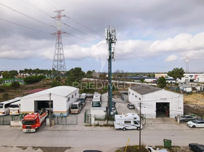 Armazém para Venda em Fernao Ferro Foto 2