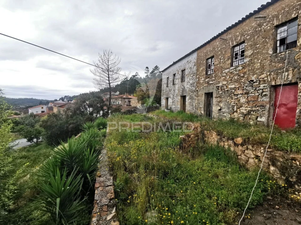 Moradia T7 para Venda em Amendoa Foto 2