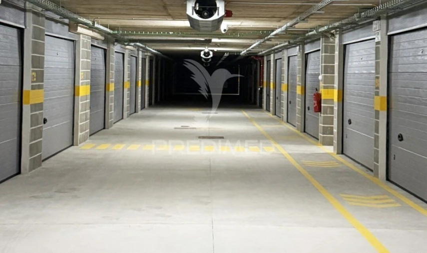 Garagem para Venda em Portimão Foto 9