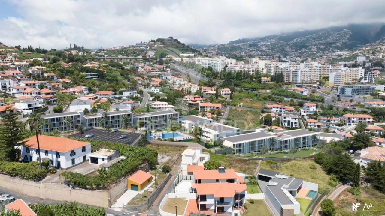 Apartamento T2 para Venda em São Martinho Foto 9