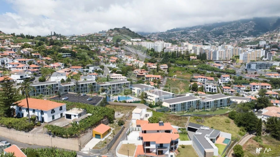 Apartamento T2 para Venda em São Martinho Foto 9