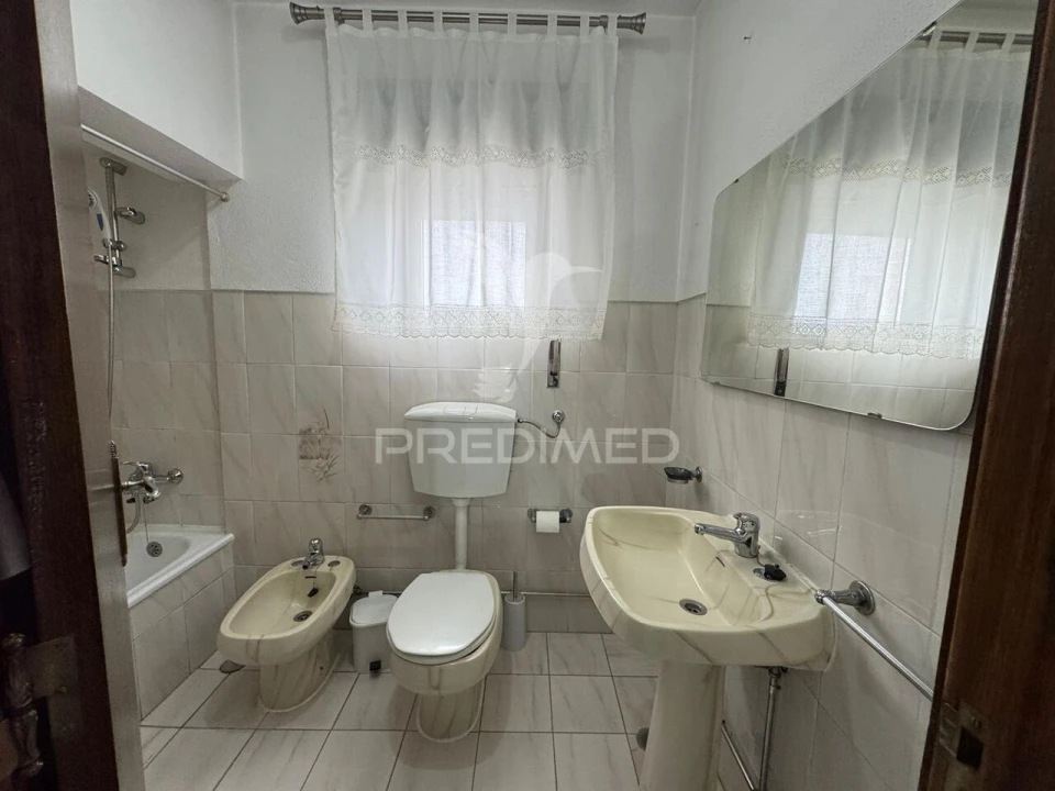 Moradia T3 para Venda em Bemposta Foto 13