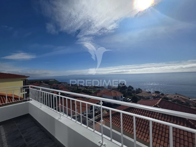 Moradia T3 para Venda em Santa Cruz Foto 29