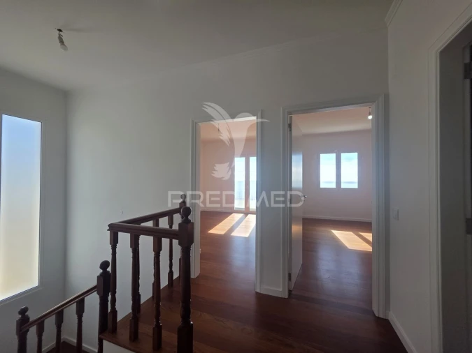 Moradia T3 para Venda em Santa Cruz Foto 19