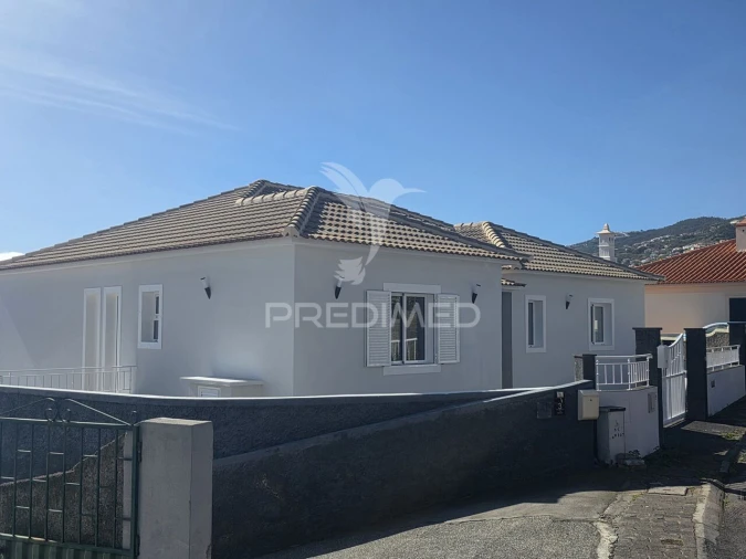 Moradia T3 para Venda em Santa Cruz Foto 39