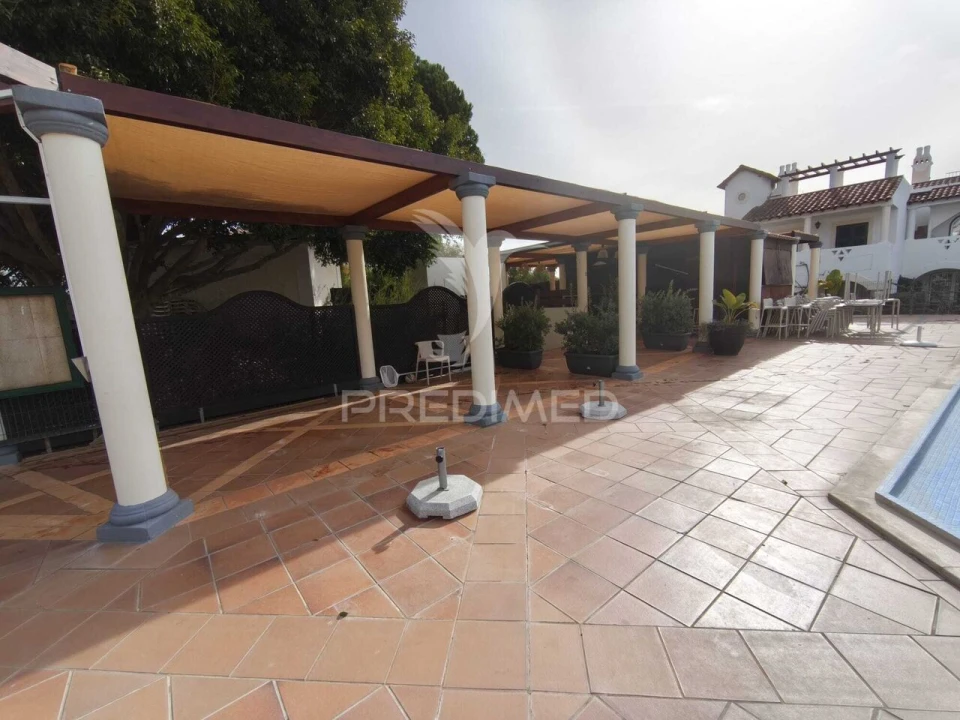 Apartamento T2 para Venda em Quarteira Foto 31