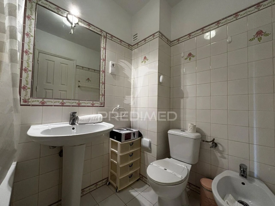 Apartamento T2 para Venda em Quarteira Foto 20