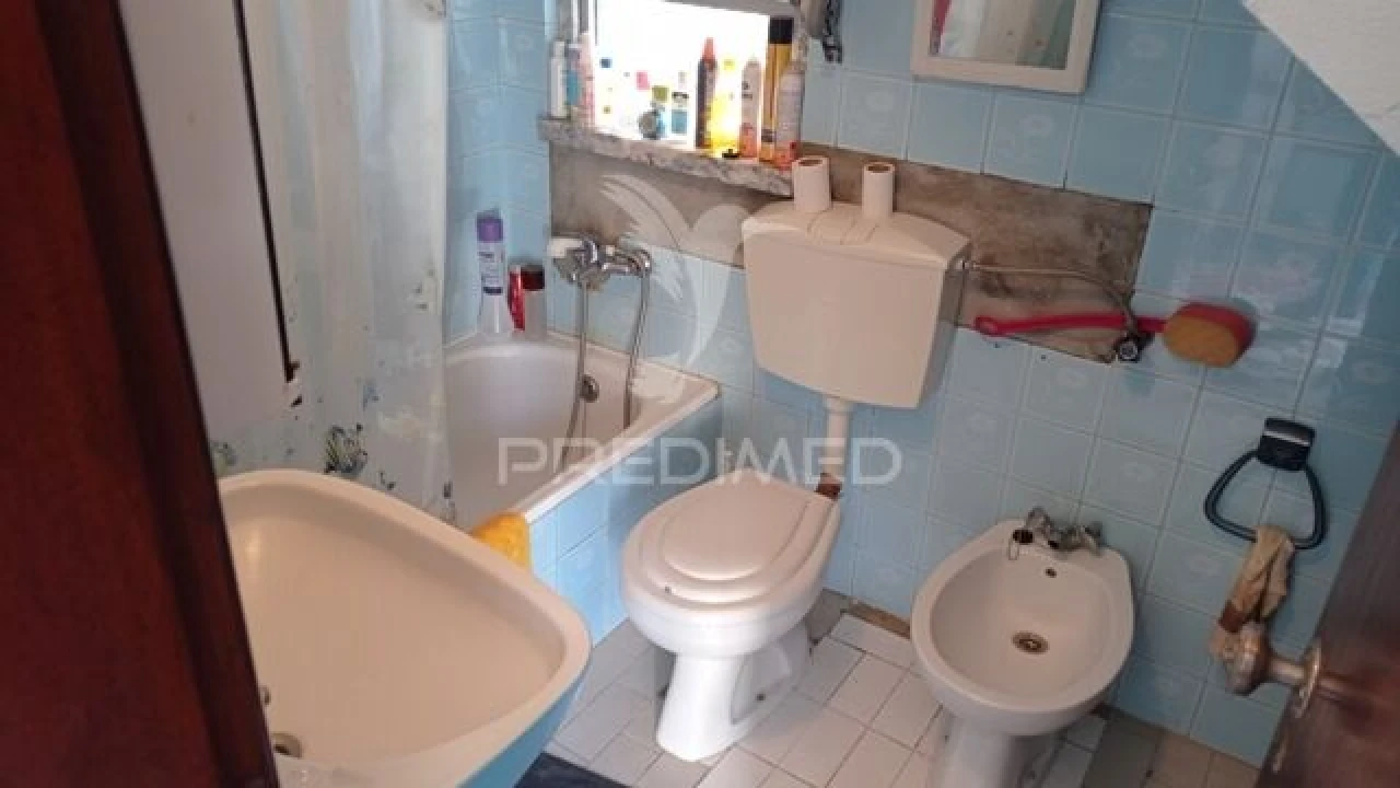 Moradia T2 para Venda em Couço Foto 3